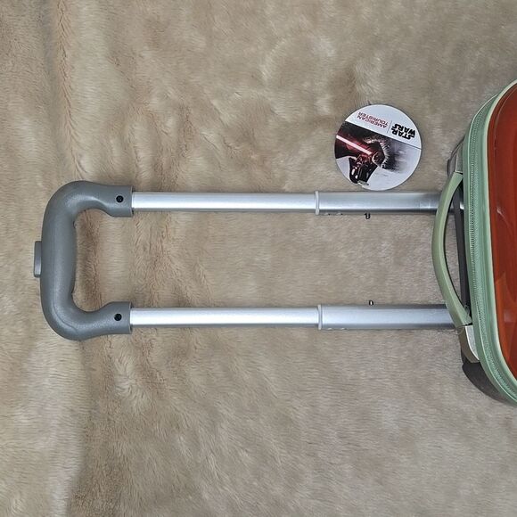 AMERICAN TOURISTER DISNEY STAR WARS HARDSIDE UPRIGHT 16" CARRY-ON LUGGAGE - NEW - Picture 12 of 12